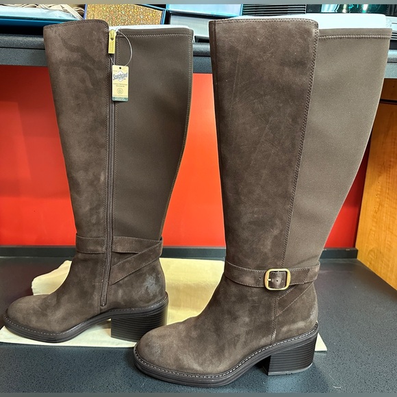 Vince Camuto Shoes - Vince Camuto NWT & Box Brownie Oiled Suede & Elastic/Textile Women’s Sz 10W XC